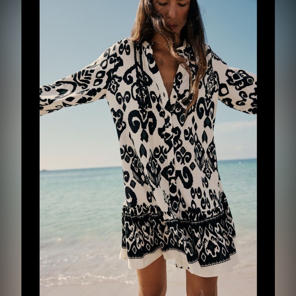 Zara Button Down Black and White Paisley Print Dress Size Small